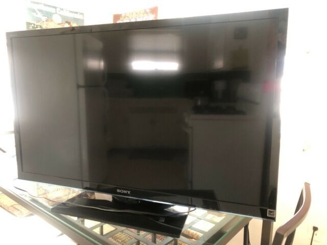 Sony Bravia 42" tv