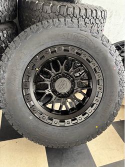 Bendo un set de Rines nuevos con llantas usadas para Toyota Tacoma Chevy Silverado