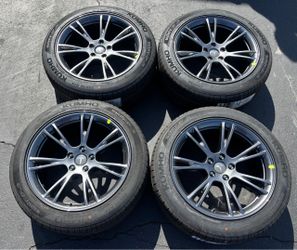 19” Tesla model y charcoal gray wheels rims with new kumho tires