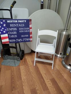 Chairs tables R