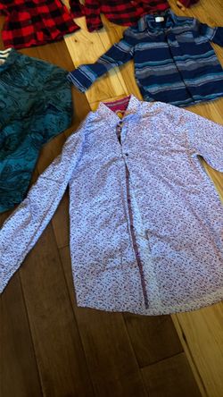 Camisas de hombre y niño size mediano y de niño 4/5 nuevo  no etiqueta $12 por todo