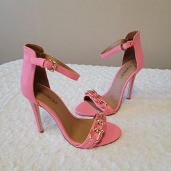 Pink Heel - Size 8