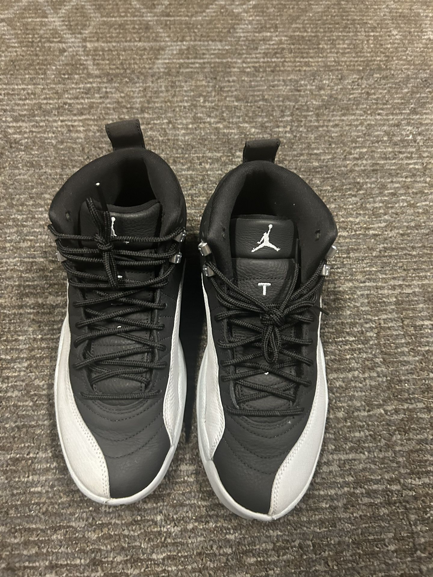 Jordan 12 Barons Size 7.5 Read Description