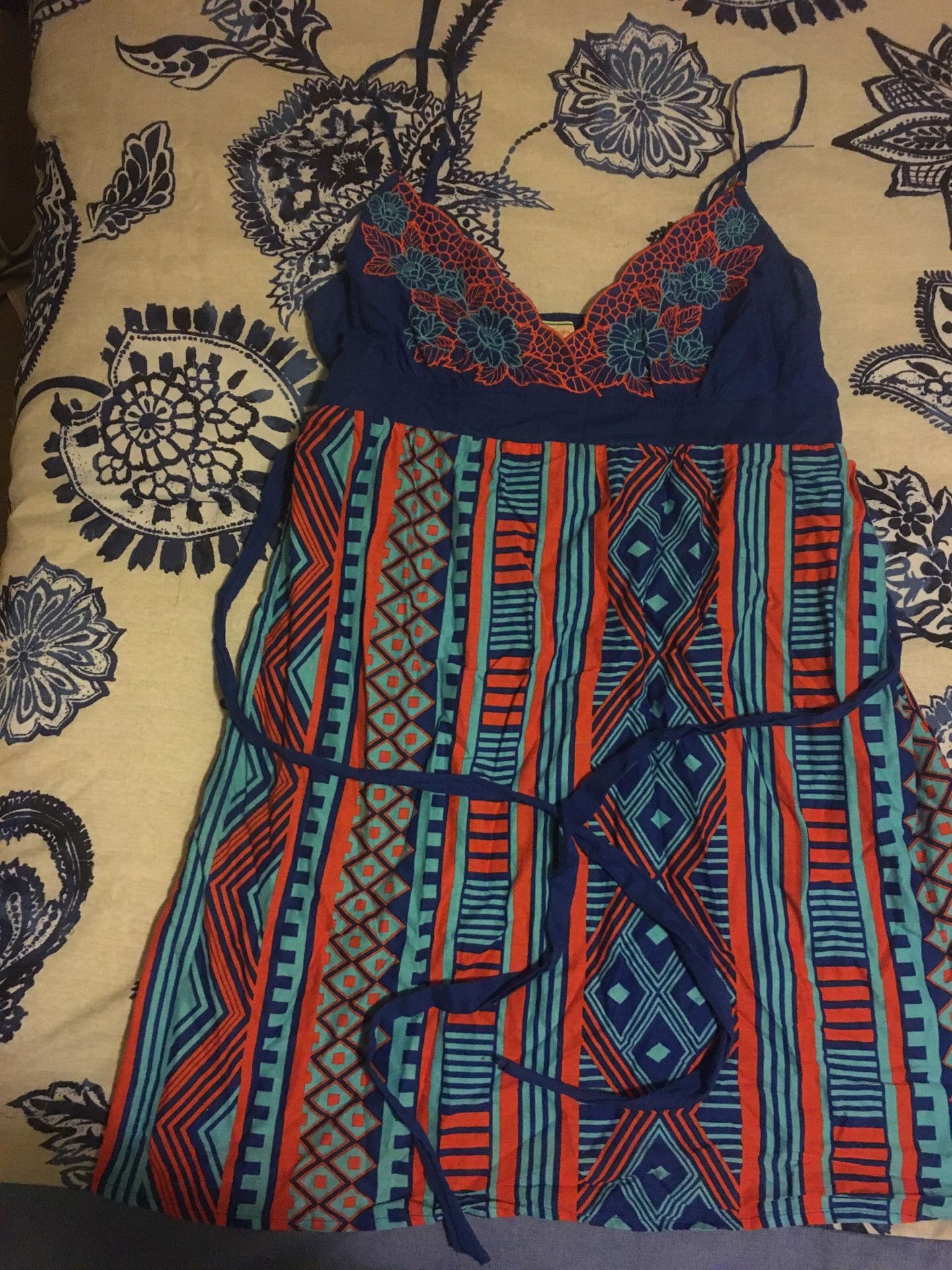 Women’s large Patterned sleeveless shirt