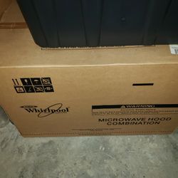 White Over Range Microwave combo Never used 