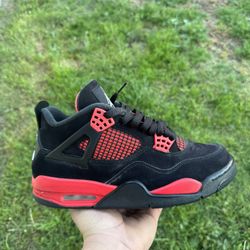Jordan 4 Retro Red thunders 🔴⚫️