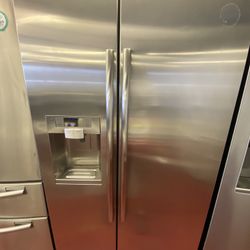 Samsung Side By Side Fridge/ Nevera Samsung 