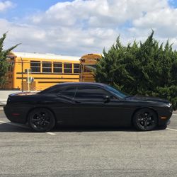 2014 Challenger R/T (6 Speed)