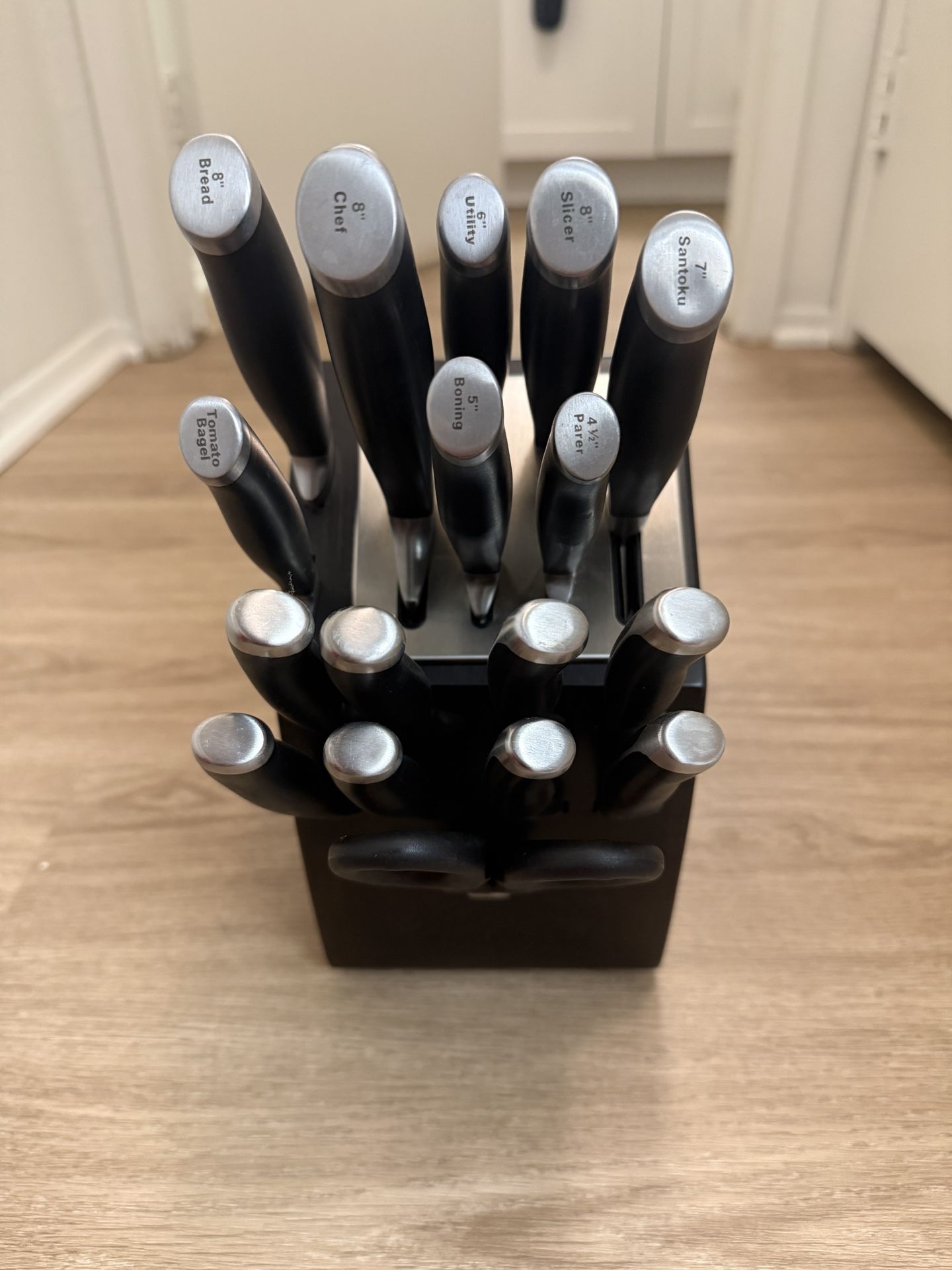 Calphalon Contemporary 17 Piece self sharpening Knife Set/block