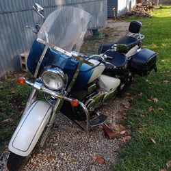 40th Anniversary Edition 2003 Suzuki VL800