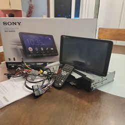 Sony XAX-AX8000 8.95" Screen AV Receiver