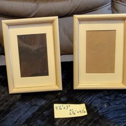 Pair Of Wood Picure Frames $3 Each Or Both For $5