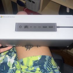 Microsoft Surface Dock 2