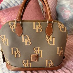 DOONEY BOURKE AUTHENTIC HANDBAG