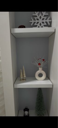 White Floating Shelves 15.7i”x9 1/2”Set of 4,