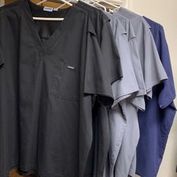 Men’s Landau Vented Scrub Tops Size 2XL