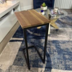$30 Wood End Table 