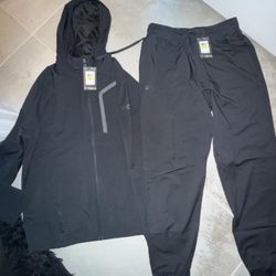 Under Armour Black Sportswear Woven Tracksuit/Set 