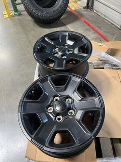 Jeep Gladiator Original Rims Rim 17 Inch 4 Piece Set Nice Condition 