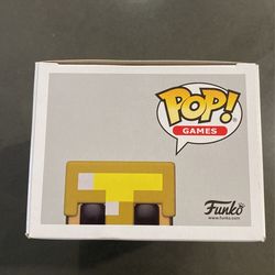 Funko pop minecraft Walmart Steve In Gold Armor for Sale in Dublin, CA -  OfferUp