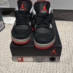 Used Jordan 4 Retro (2012) Men’s Size 9