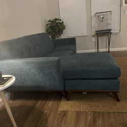 Cute Rooms To Go Couch