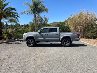 2019 Toyota Tacoma trd sport 4x4