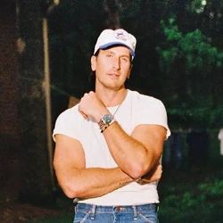 Russell dickerson- Houston Rodeo - 4 Tickets Sec 104 Row X -  Thursday March 5th