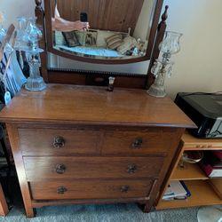 Gorgeous vintage 4 drawer vanity dresser with mirror OBO