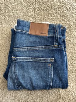 Woman’s Skinny Jeans