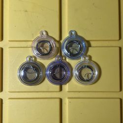 “5-Pack Transparent Suction Cup Hooks - Multi-purpose Hanging Solution” 