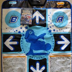 NINTENDO GAMECUBE – DANCE DANCE REVOLUTION MARIO MIX - COMPLETE WITH ACTION PAD