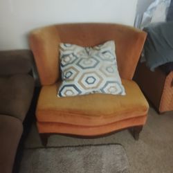 Vintage Rounded Couch