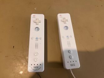 Nintendo Wii controllers