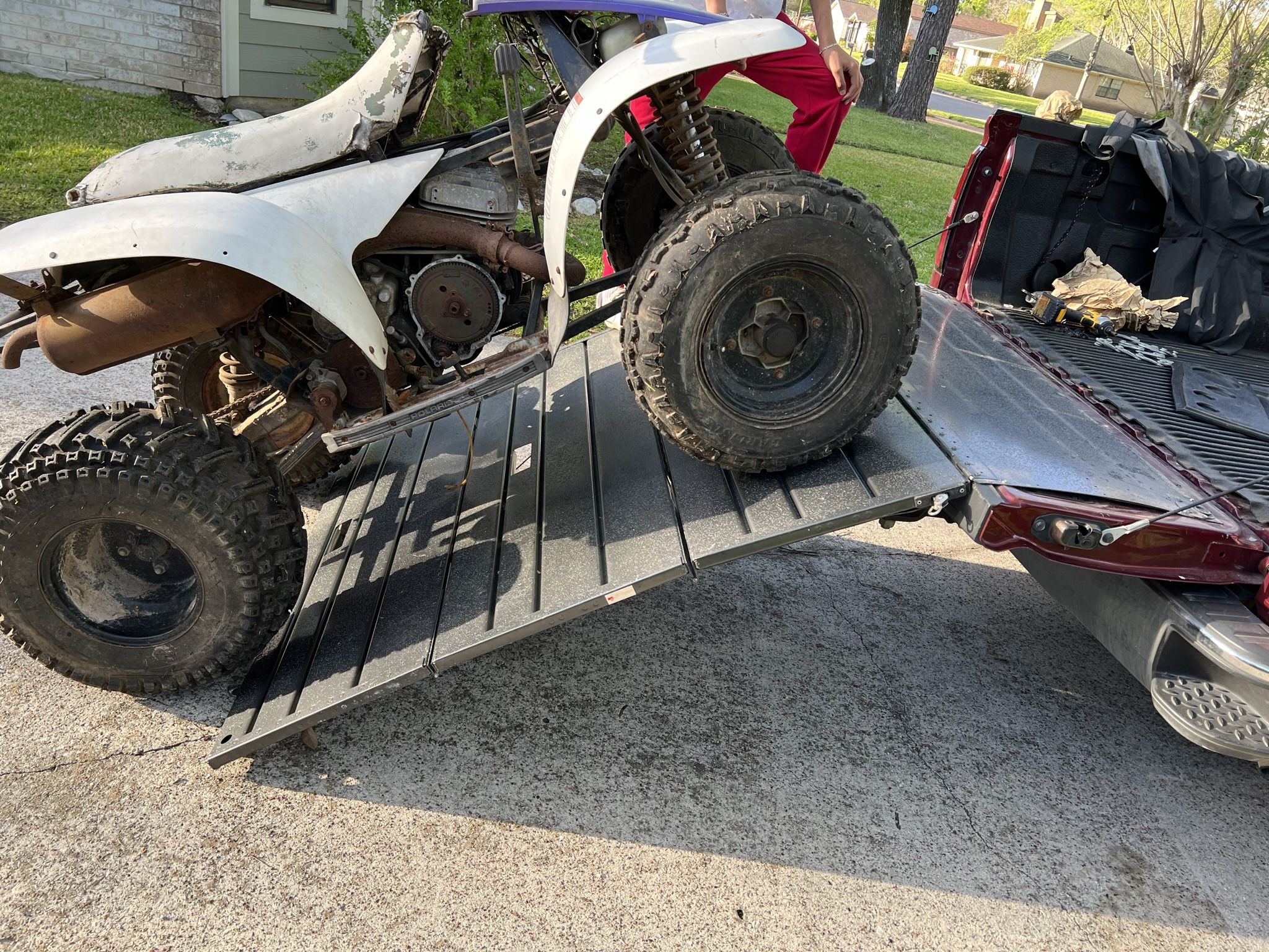Storage Ramp Foldable EZN PICKUP RAMPS