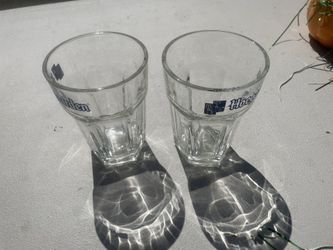 2 Drinking Glasses 