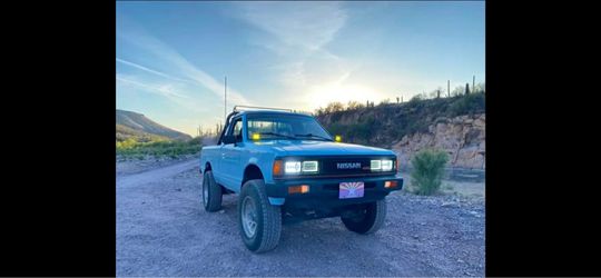 1986 Nissan Truck