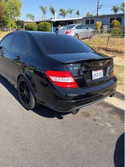 2010 Mercedes-Benz C-Class