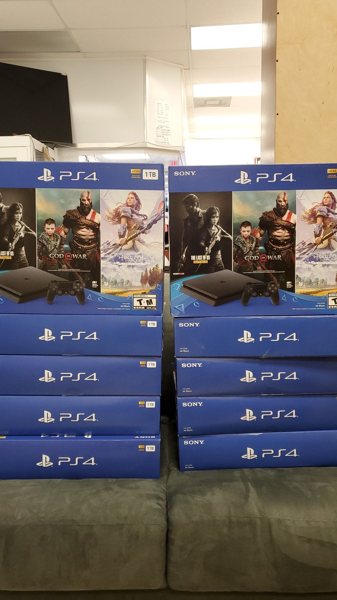 10 NEW PS4 PLAYSTATION 4 3 GAME BUNDLE BRAND NEW SEALED BOX 450 EACH Video games Consoles