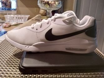 Brand new Nike air max