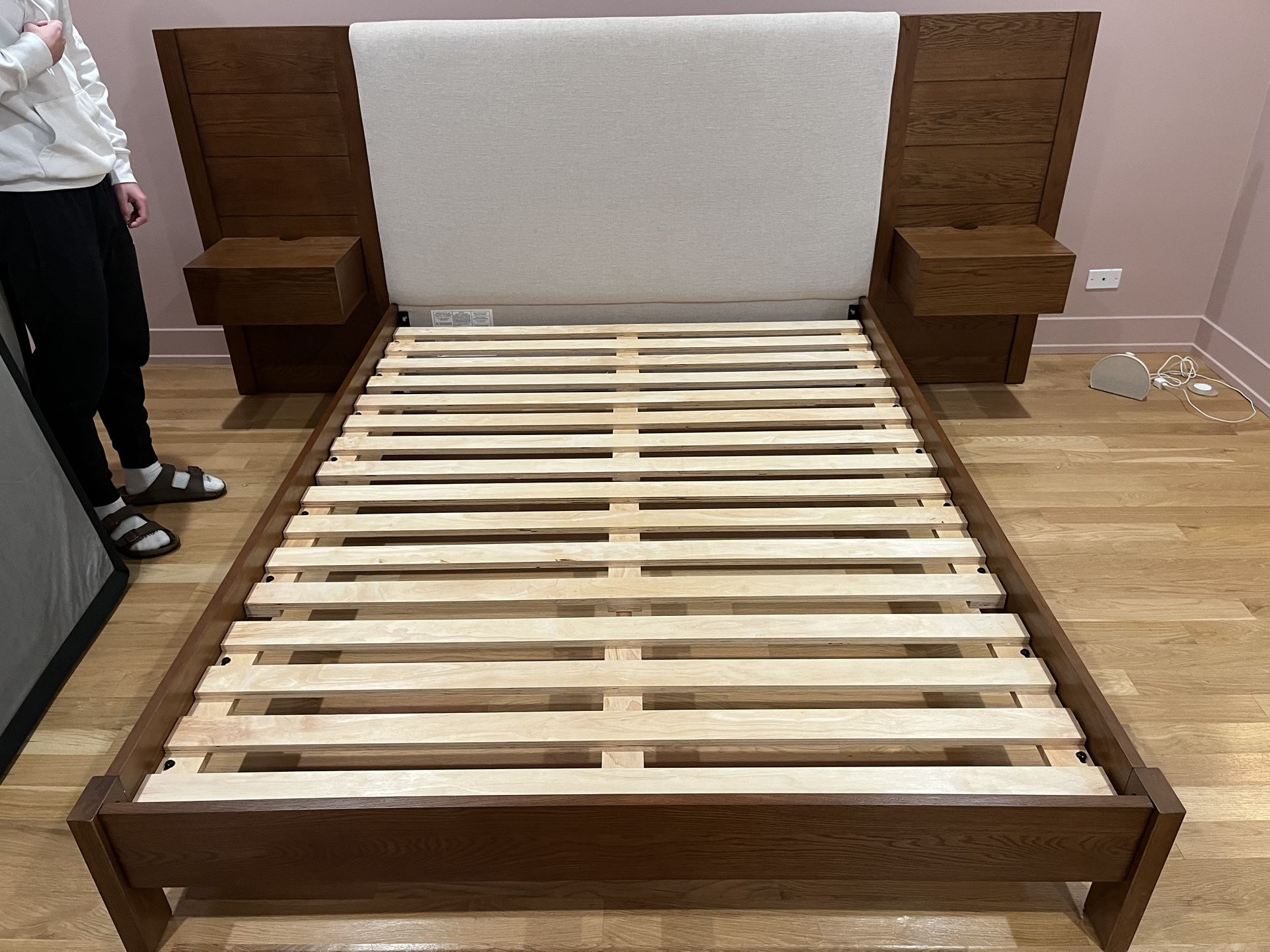 Article Cassie Smoked Oak Queen Bed ❤️