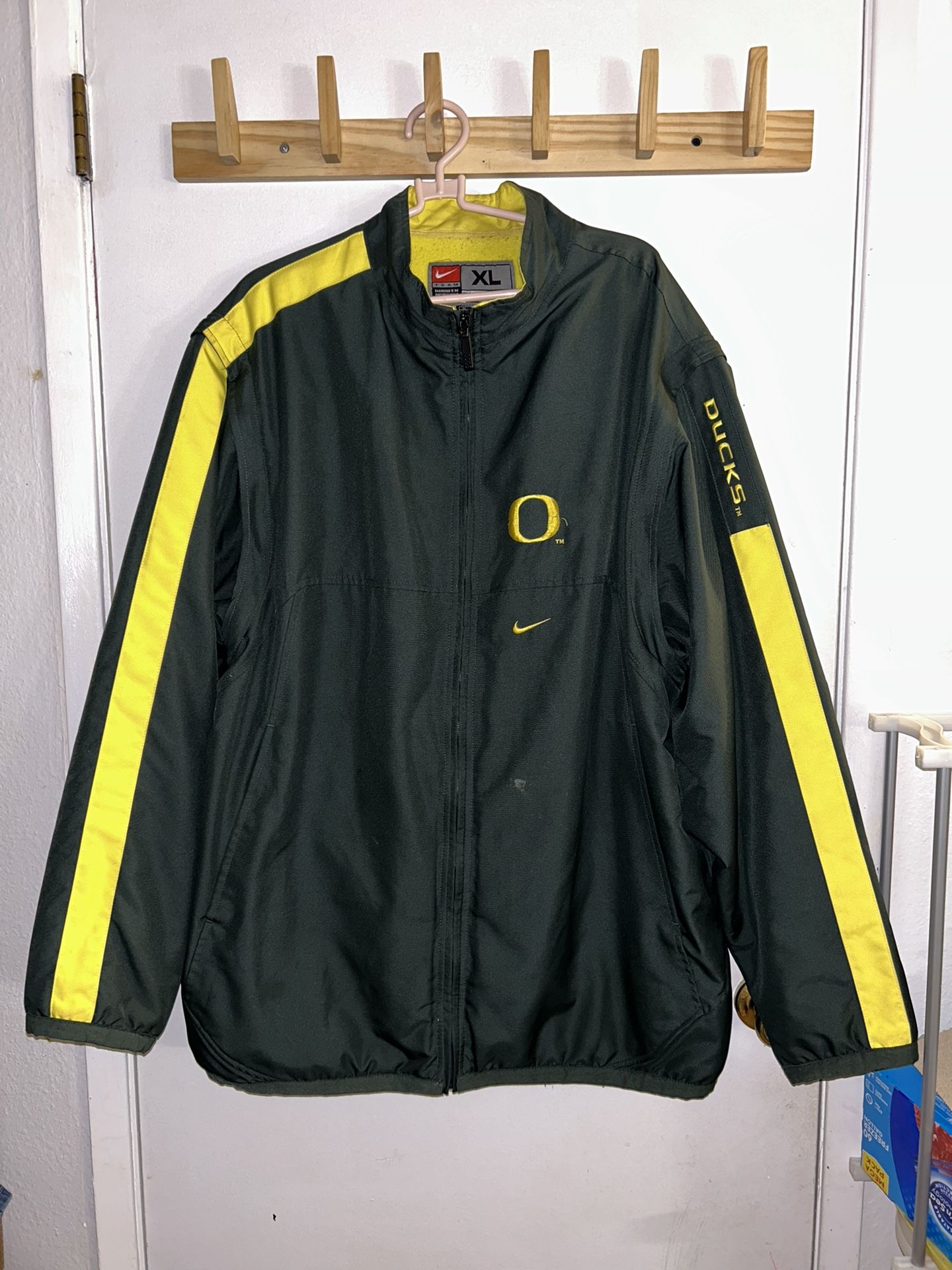 Nike Oregon Ducks Team Full Zip Therma Jacket / Vest Men Removable Sleeves Sz XL