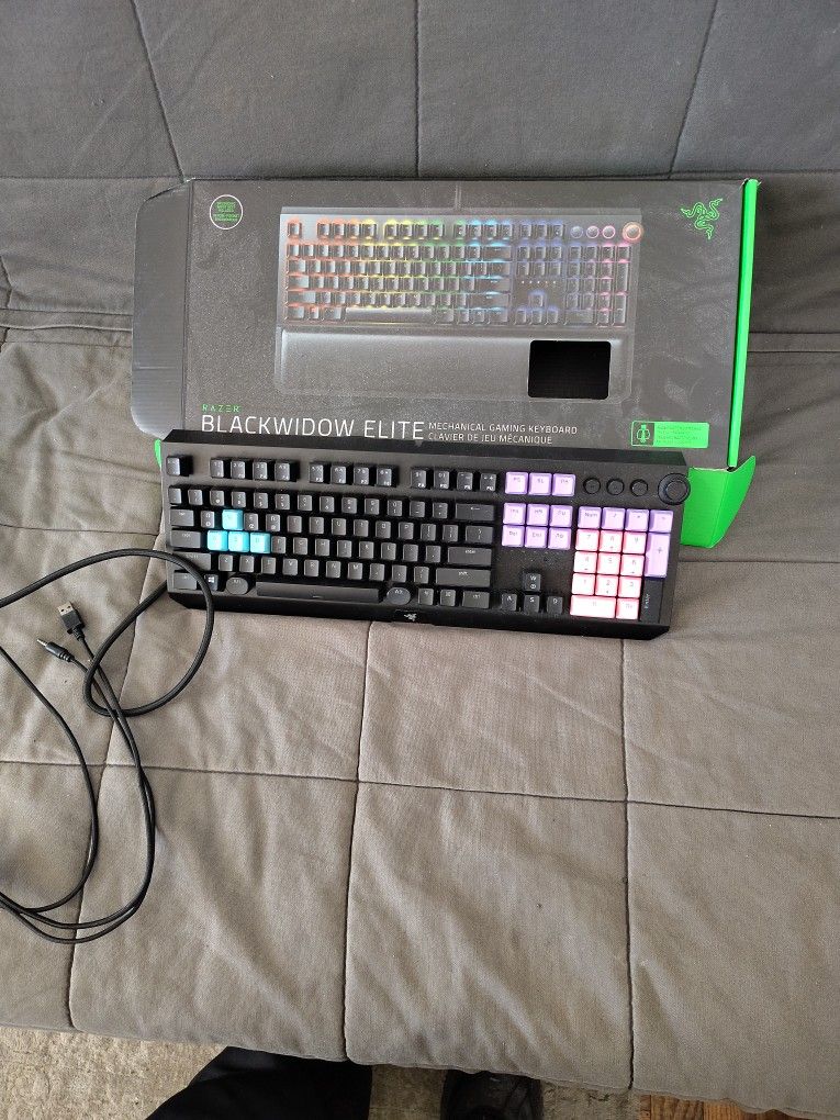 Black Widow Elite Keyboard