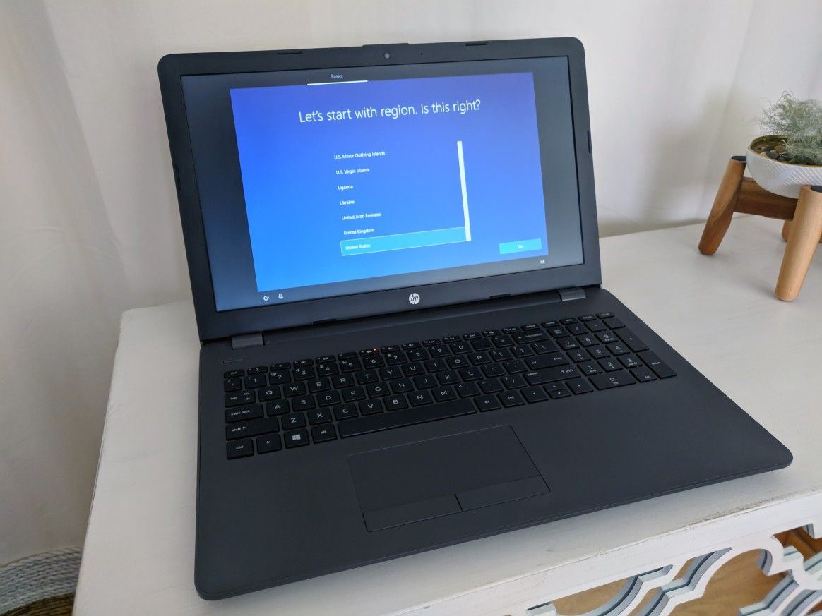 HP 255 G6 15.6" Laptop