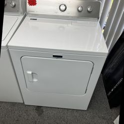 COLOR WHITE MAYTAG DRYER