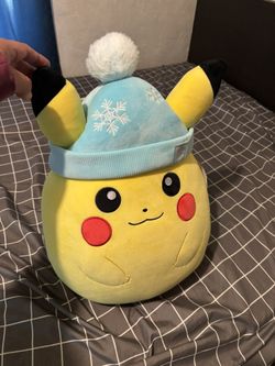 Snow Theme Pikachu Squishmellow