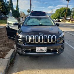 Jeep cherokee latitude 2014 160 xxx miles clean title
