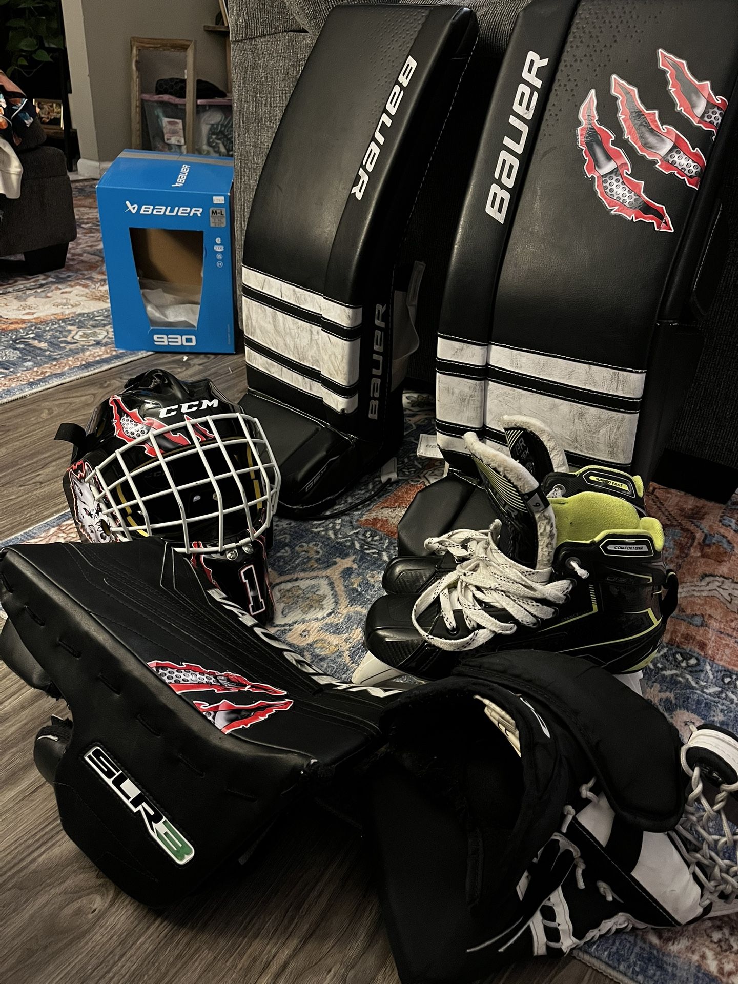 Youth/Junior Hockey goalie Gear- Full Set!