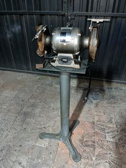 Electric Plug-in Bench Grinder with Stand