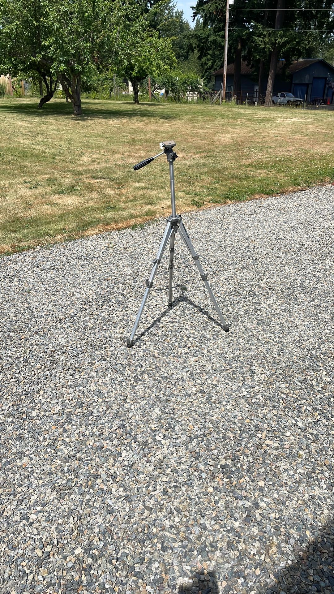 Vintage Velbon VEF-3 Aluminum Stand